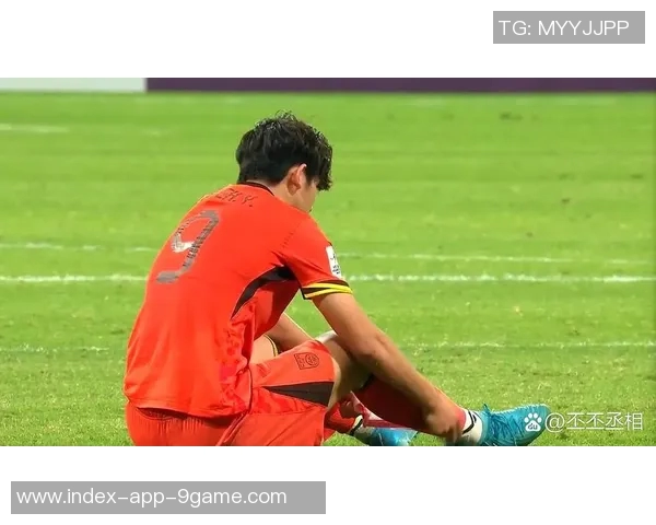 刘诚宇巧妙让球阿苏埃近距离射门被门将神奇扑出