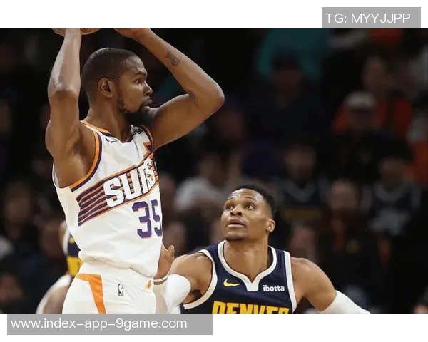 卡斯尔强调提升落位速度以便为文班亚马创造更大空间应对包夹挑战 卡斯尔强调提升落位速度以便为文班亚马创造更大空间应对包夹挑战