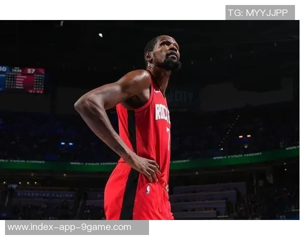 张佳玮分析火箭战术变化KD的威慑力与小贾的完美配合成关键因素 张佳玮分析火箭战术变化KD的威慑力与小贾的完美配合成关键因素