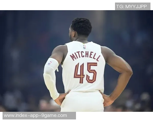 ESPN预测新赛季东部球队排名骑士领跑魔术紧随其后绿军和76人表现各异