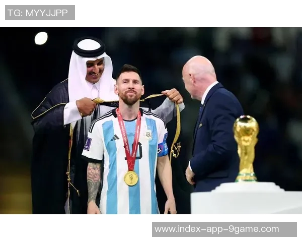 C罗征服三大联赛是否还需世界杯证明自己梅西未能做到的成就