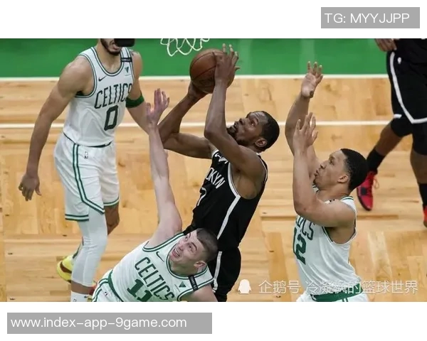 HoopsHype百大球员榜单揭晓里夫斯52杰伦格林64欧文79乔治82名次引关注