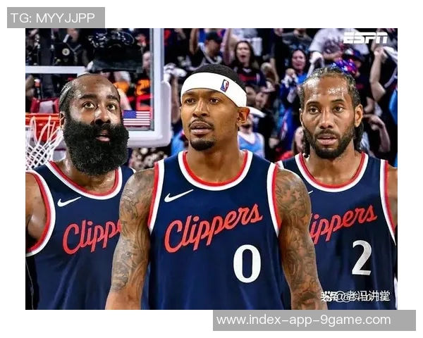 哈登谈球队首发调整探索有效组合不断优化无效阵容 哈登谈球队首发调整探索有效组合不断优化无效阵容