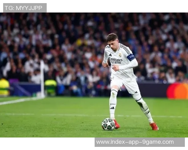 马林盛赞皇马为世界最佳俱乐部伯纳乌的比赛令人兴奋与充满动力 马林盛赞皇马为世界最佳俱乐部伯纳乌的比赛令人兴奋与充满动力