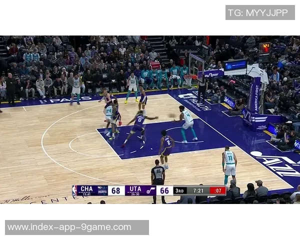 布兰登米勒全场表现亮眼19投11中三分6中6砍下28分6篮板5助攻